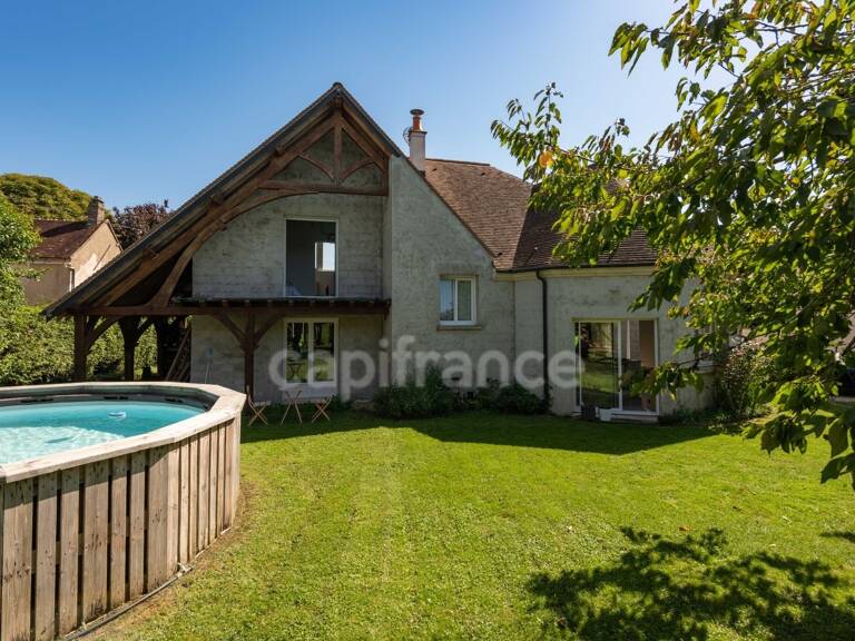 Maison à vendre 5 pièces CHAMPLOST (89), 3 chambres, jardin 880 M2, Charpente d'exception, DPE C — photo 1