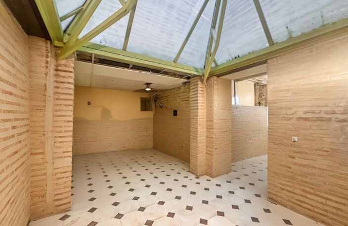 Exclusivité, Villeneuve sur Lot, local à usage de bureaux ou de stockage de 94 m² — photo 5