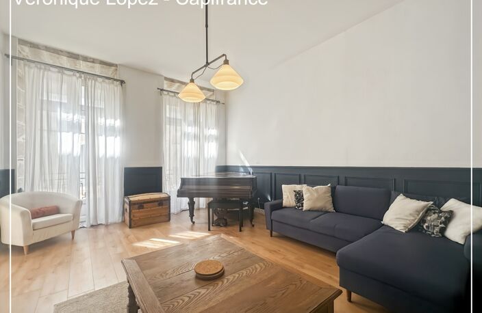 VILLENEUVE SUR LOT, hyper centre, bel appartement T4 avec balcon filant — photo 3