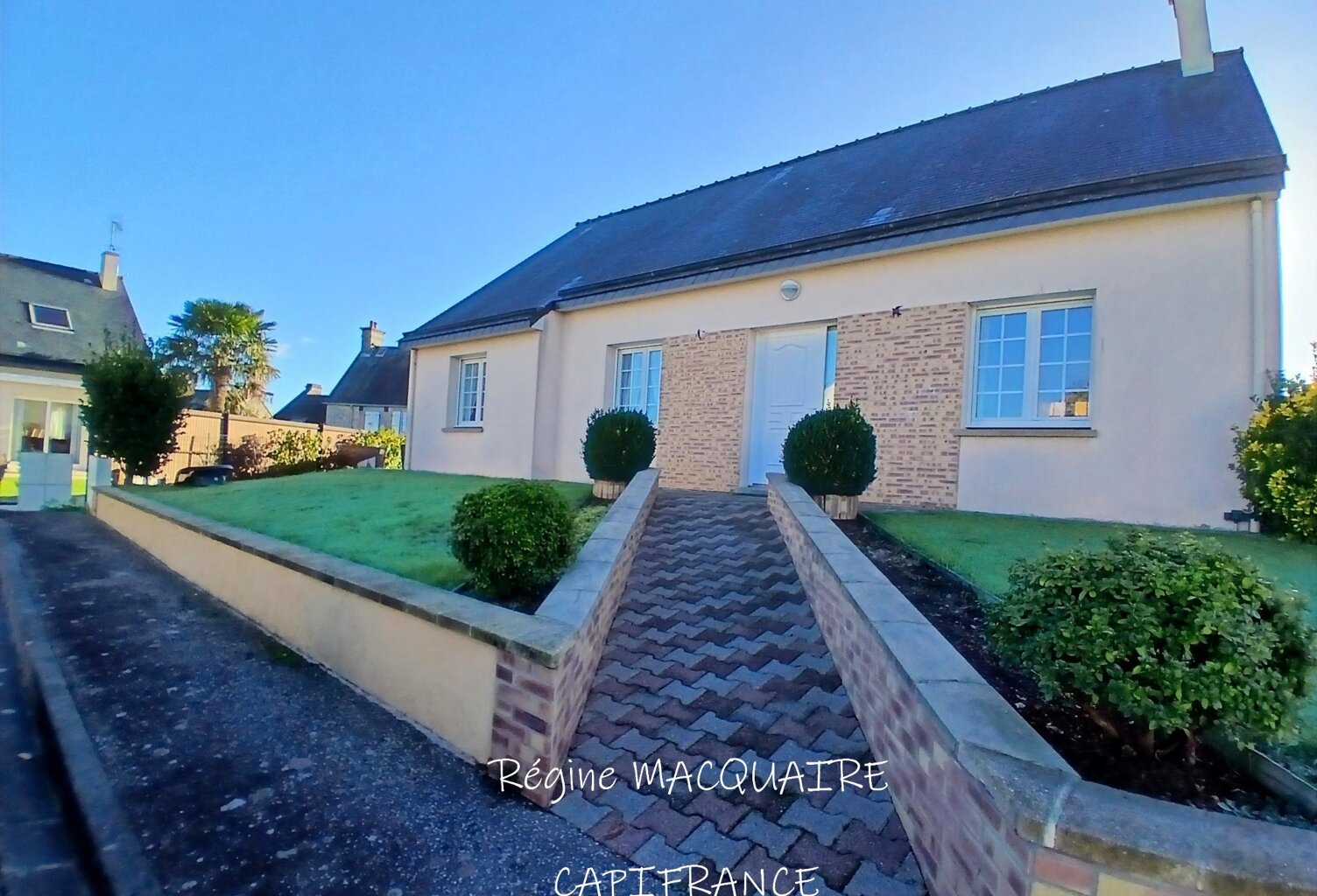 A vendre : Maison d'env. 104 m², 3 chambres, terrain de 535 m², sous-sol complet et combles aménageable à Vire (14) — photo 1