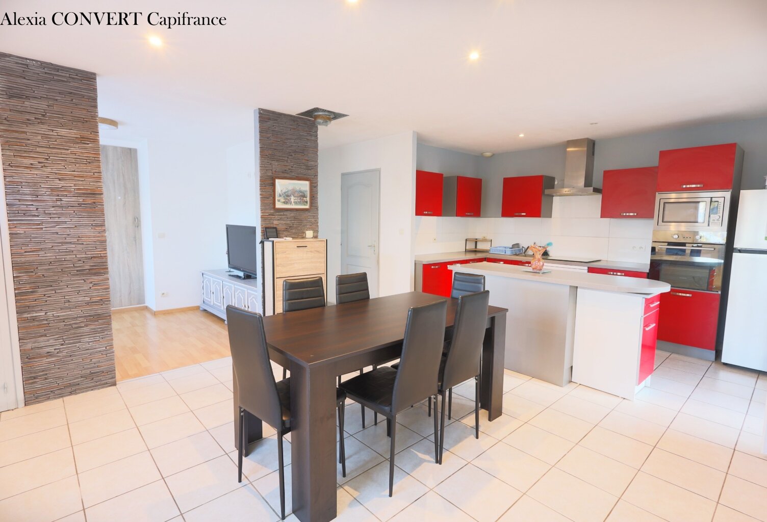 Maison à vendre 4 pièces 67.85m² terrain 415m² proche centre SAINT TRIVIER DE COURTES (01) — photo 1