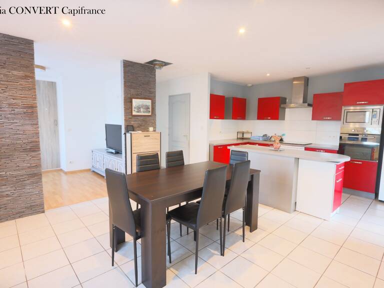 Maison à vendre 4 pièces 67.85m² terrain 415m² proche centre SAINT TRIVIER DE COURTES (01) — photo 1