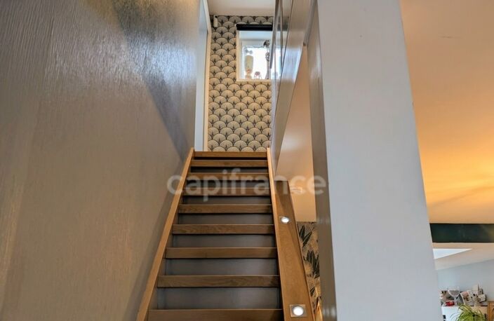 MAISON INDIVIDUELLE 118 M² – 3 CHAMBRES + SALLE DE SPORT – GARAGE AVEC FOSSE – JARDIN – RAISMES — photo 4