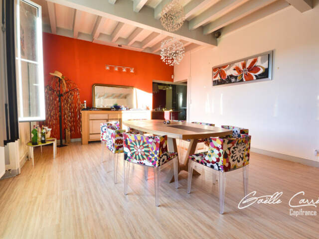 Maison familiale de 245 m² – 5 chambres + espace indépendant et terrain de 4 200 m² — photo du bien