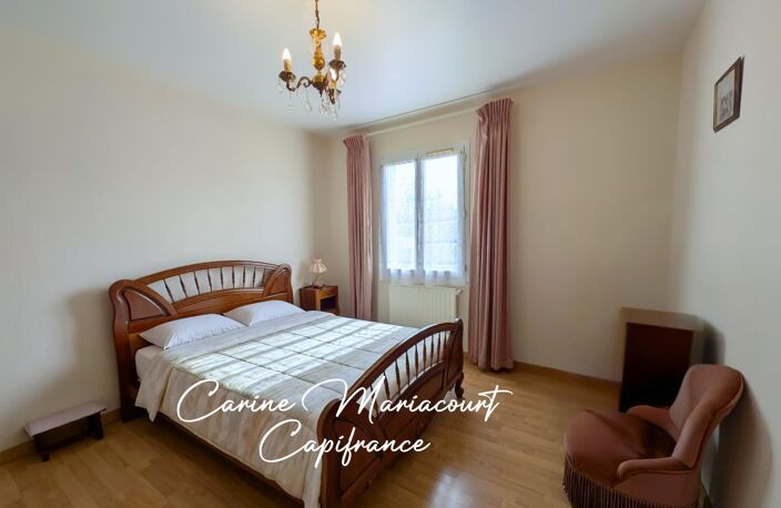 MAISON FAMILIALE DE 121 M² – 4 CHAMBRES – TERRAIN CLOS DE 900 M² – PROCHE COMMODITÉS — photo 4