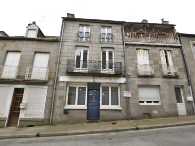 Maison de ville mitoyenne 3 chambres +2 — photo du bien