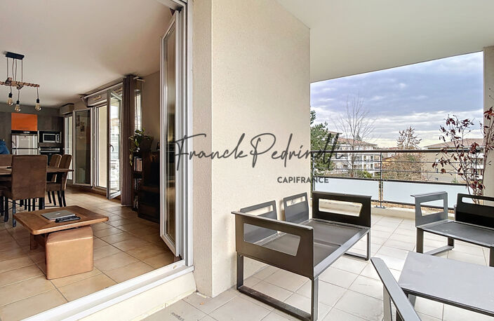 Appartement T5  d exception 116 m² terrasse 77 m² RARE AU CŒUR DE CHARBONNIÈRES-LES-BAINS — photo 4