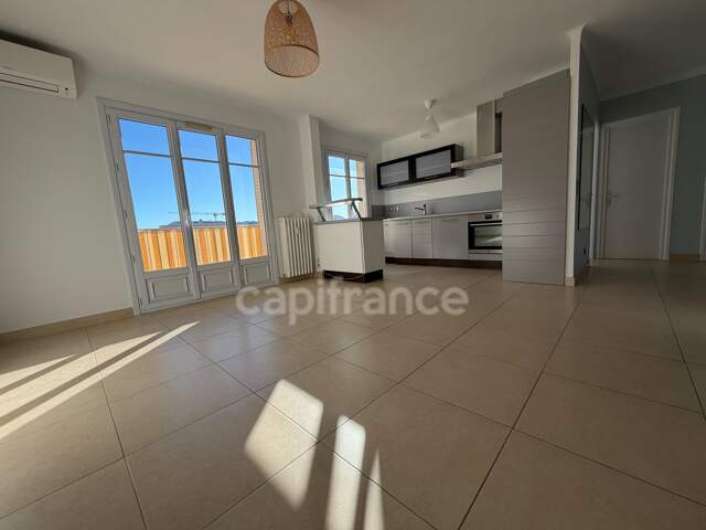 Appartement à vendre 2 pièces CANNES LA BOCCA (06) — photo du bien