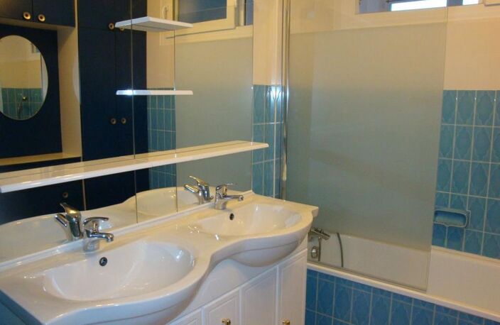 Appartement de 77m2 à louer sur Villeurbanne — photo 2