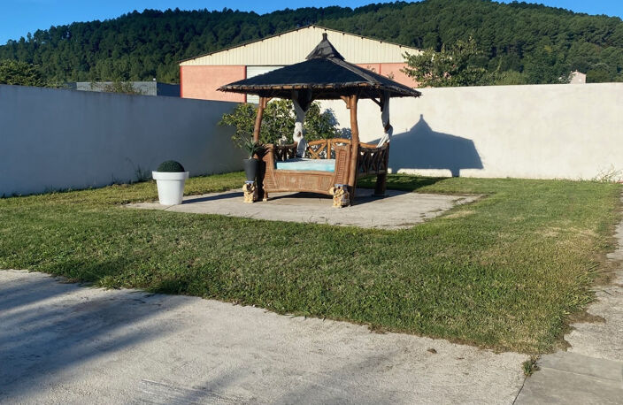 Maison familiale avec piscine sur 1 800 m2 — photo 5