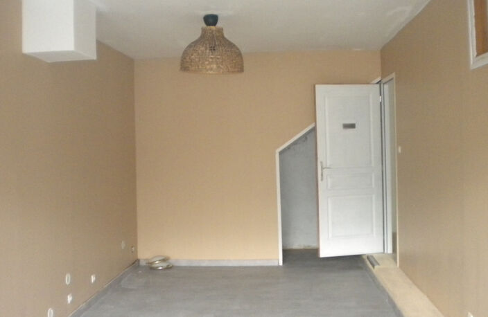 vente d'un immeuble avec un appartement et un local professi — photo 3