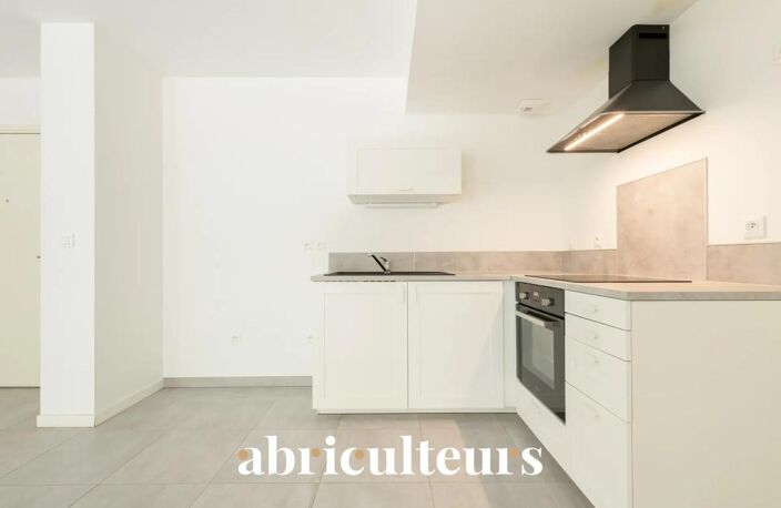Rousset – T3 récent 63 m², terrasse, box fermé – DPE A — photo 4