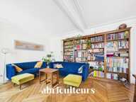 Rare 3 pièces ensoleillé à vendre au cœur de Montmartre (75018) — photo 3
