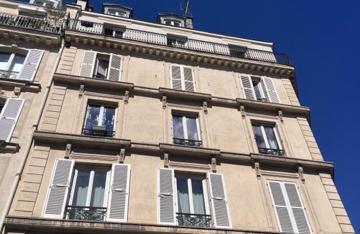 Rare 3 pièces ensoleillé à vendre au cœur de Montmartre (75018) — photo 4