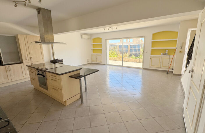 Villa jumelée avec garage à Grasse — photo 3