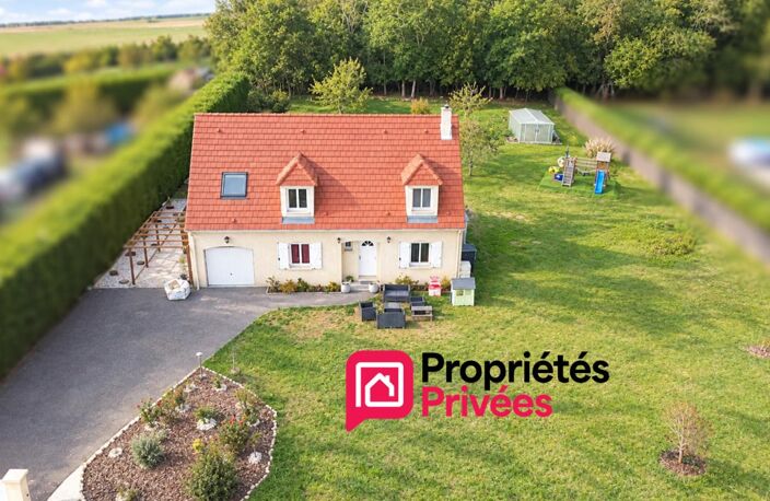 Maison 130m2 5 chambres garage Abri de jardin 2500m2 jardin 315000 FAI — photo 2