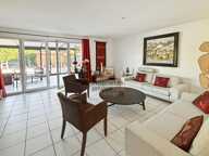ELEGANTE MAISON FAMILIALE AVEC  UNE VERRIÈRE , UN JARDIN ENSOLEILLÉE SANS VIS À VIS ET GARAGE — photo 2