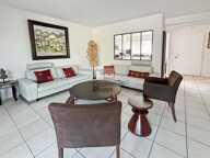 ELEGANTE MAISON FAMILIALE AVEC  UNE VERRIÈRE , UN JARDIN ENSOLEILLÉE SANS VIS À VIS ET GARAGE — photo 3