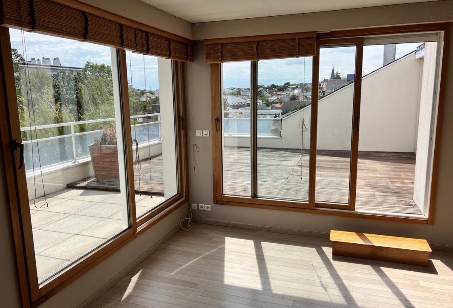 Nantes - Procé- Beau T3 avec  2 terrasses dont une de 47m2 orientée sud - 2 stationnements et cave — photo 1