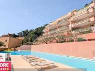 MAGNIFIQUE 2 PIECES DE 55 m² AVEC VASTE TERRASSE ET VUE MER PARTIELLE — photo 3
