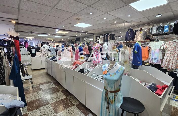 FONDS DE COMMERCE - PRËT À PORTER - 180 M² — photo 2