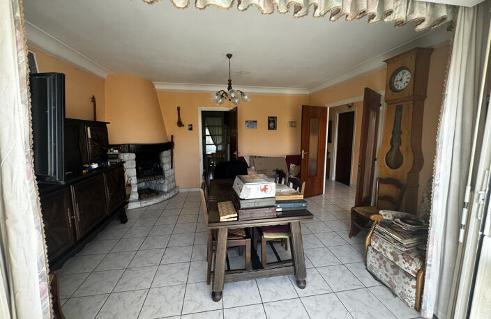 EXCLUSIVITÉ - PAREMPUYRE - MAISON DE 101,15 m2 ENVIRON A RÉN — photo 4