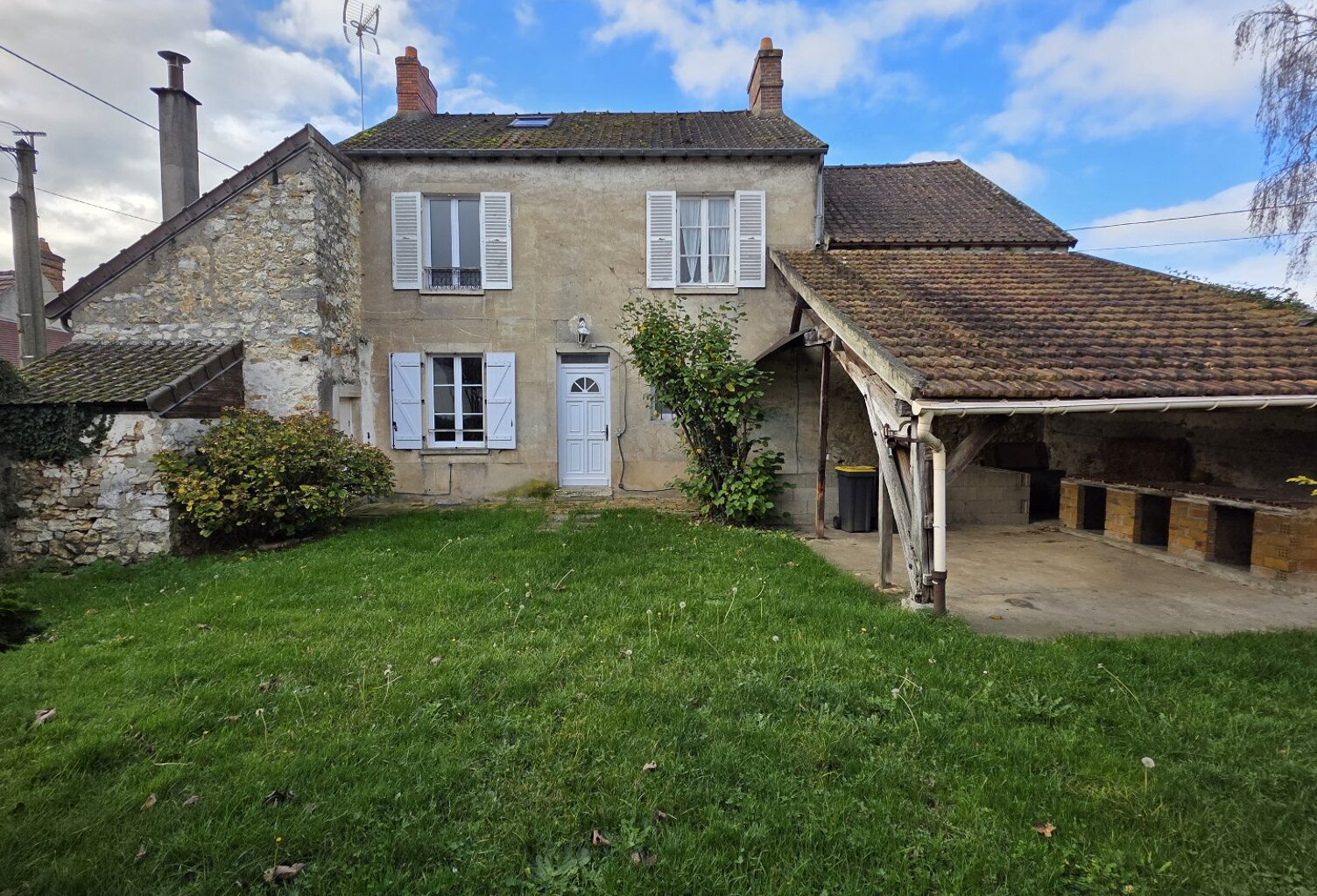 ANGERVILLIERS - MAISON ANCIENNE — photo 1
