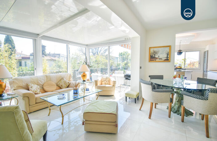 NICE - CIMIEZ - 2P 76M2 TERRASSE 122M2 — photo 3