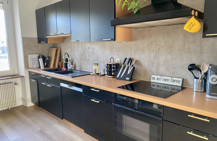 Neudorf, Place du Marché   Appartement de caractère de 115 m — photo 5