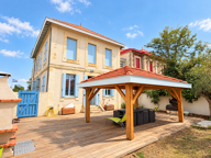 SOULAC-SUR-MER -- VILLA DE 200 M2 EN PREMIÈRE LIGNE — photo 4