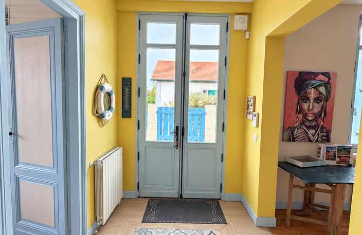 SOULAC-SUR-MER -- VILLA DE 200 M2 EN PREMIÈRE LIGNE — photo 5