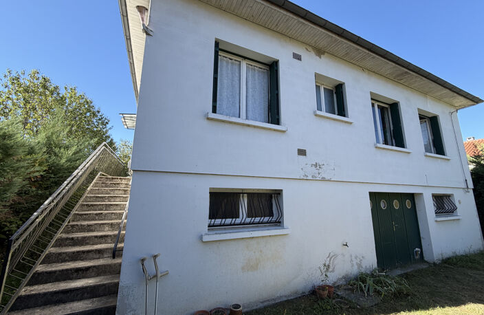 MAISON INDIVIDUELLE À VENDRE À PUY-L'ÉVÊQUE (46700) — photo 2