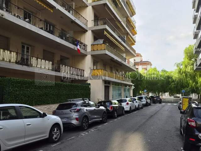 2P PLACE ARSON A RENOVER — photo du bien