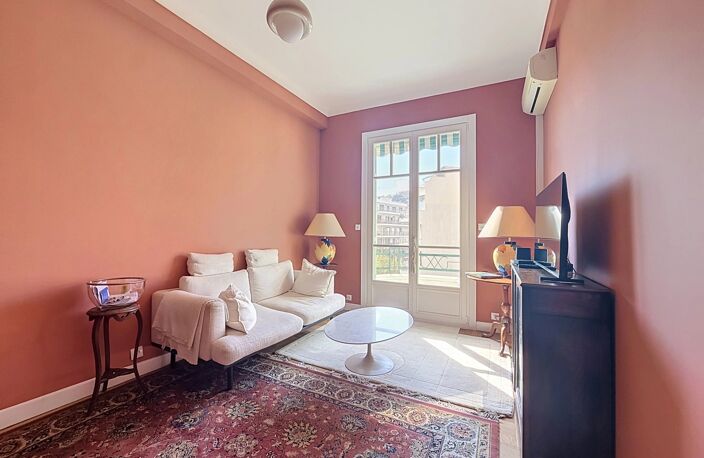 F2 NICE - LIBÉRATION - BALCON - RÉNOVÉ — photo 3