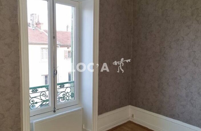 Location appartement 2 pièces 46 m² à Champagne-au-Mont-d'Or (69410) — photo 2