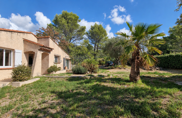 VAR (83) - À VENDRE - FLAYOSC - Coup de coeur pour cette vill — photo 3