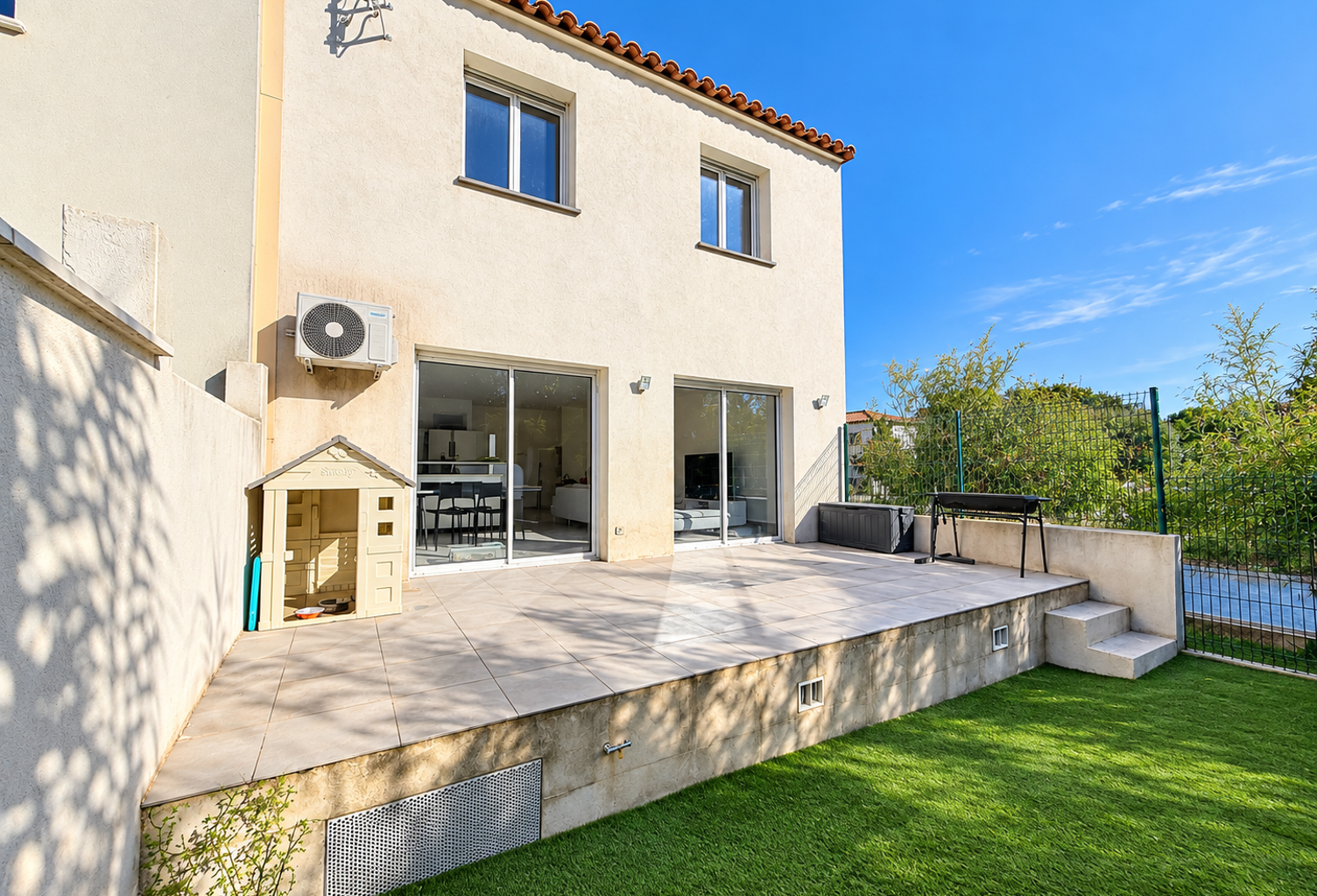 Villa T4 de 93 m2 avec jardin et terrasse — photo 1