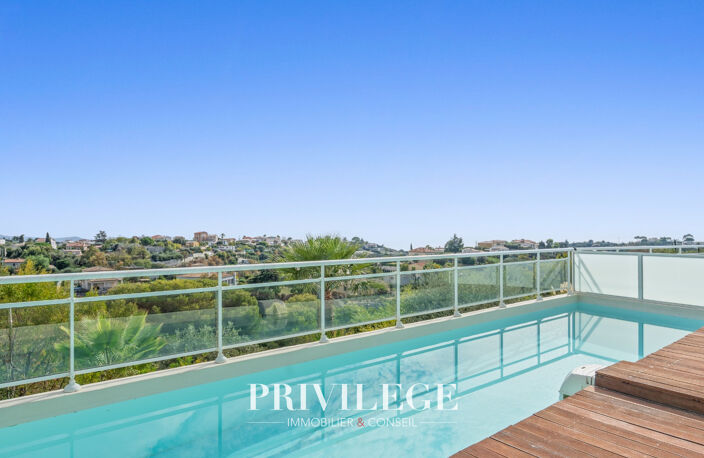 NICE   VILLA CONTEMPORAINE AVEC PISCINE, VUE DÉGAGÉE ET APER — photo 2