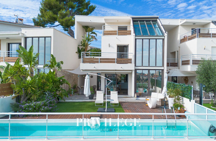 NICE   VILLA CONTEMPORAINE AVEC PISCINE, VUE DÉGAGÉE ET APER — photo 4