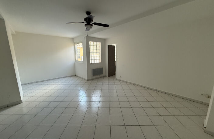 Appartement T3 -Centre ville de Hyères - — photo 3