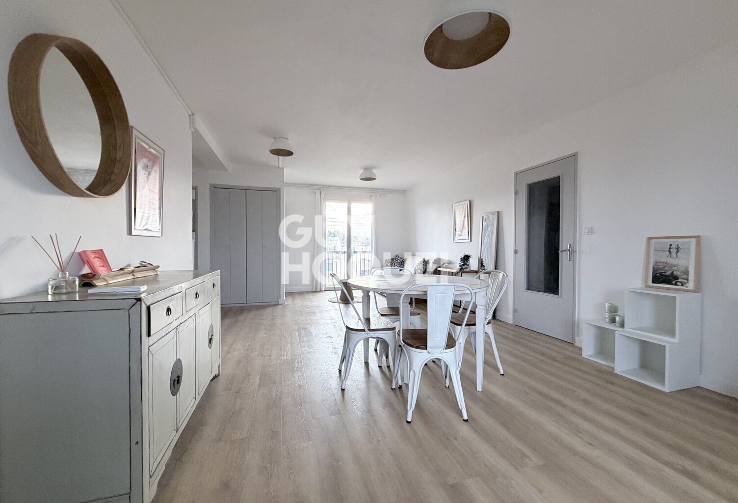 appartement — photo 1