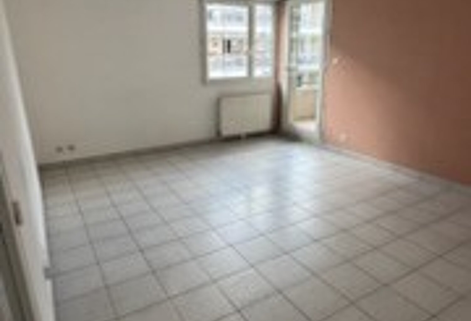 Location appartement 2 pièces 50 m² à Villeurbanne (69100) — photo 1