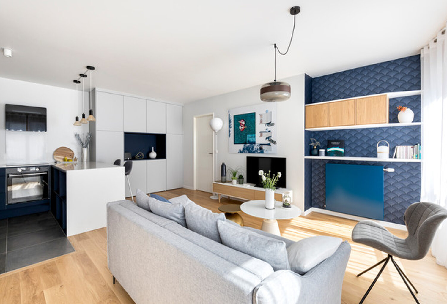 EN FACE DU METRO 14 – STUDIO NEUF À PRIX EXCEPTIONNEL-IDEAL PRIMO ACCEDANT OU INVESTISSEUR !! — photo 1
