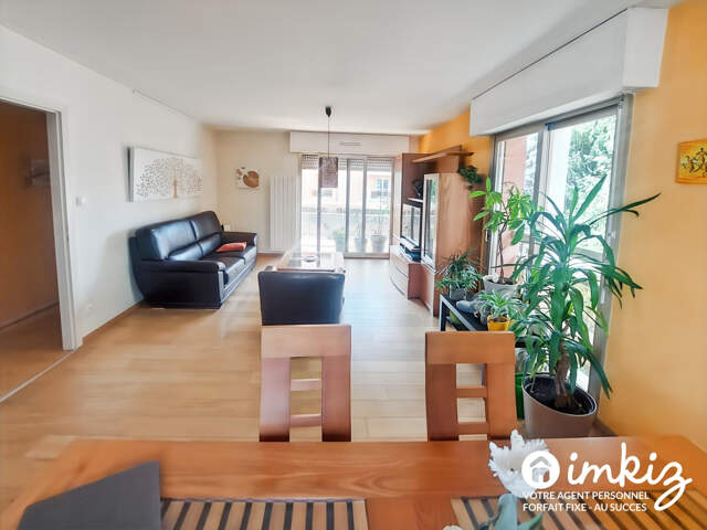 Grand 3 pièces de 88 m² avec garage et ascenseur — photo du bien