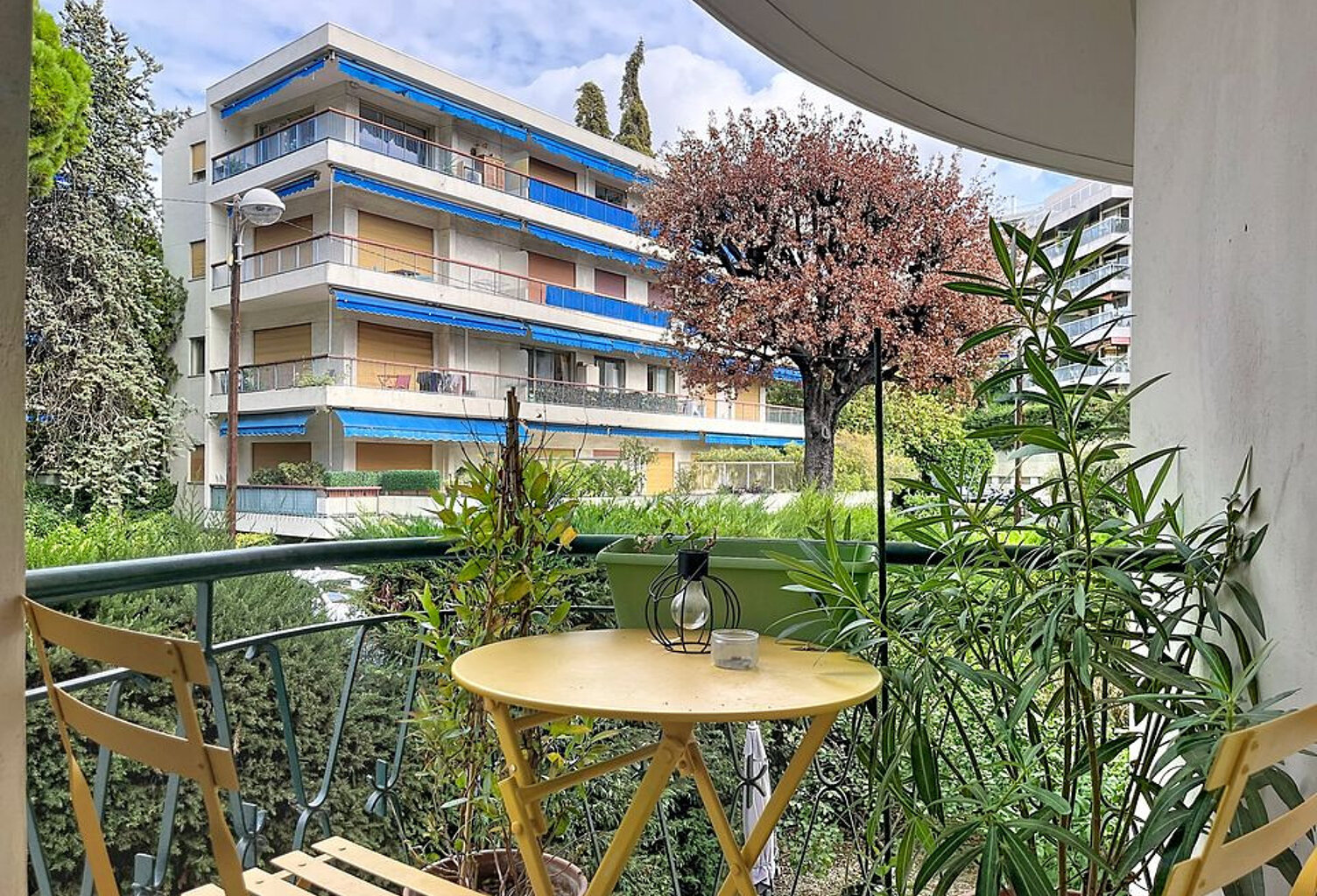 Appartement  - 2 pièces  - 62.08 m² — photo 1