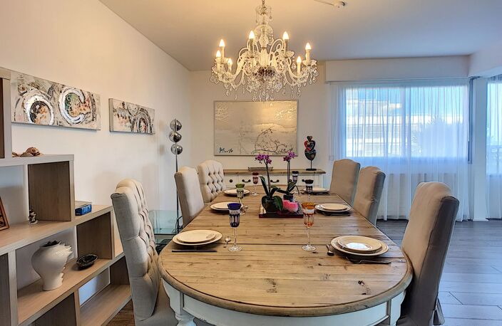 SUPER CANNES - SPACIEUX APPARTEMENT AVEC VUE MER DANS UN DOMAINE D’EXCEPTION — photo 5