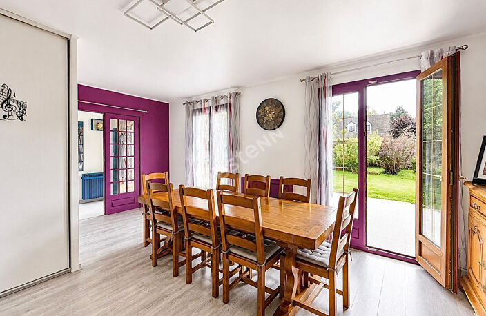 Ensemble immobilier avec maison principale et dépendance habitable — photo 4