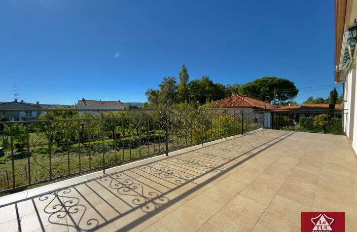 Maison familliale avec jardin — photo 5