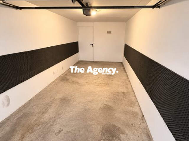GARAGE SIMPLE + CAVE - CHÂTEAU BORELY — photo du bien
