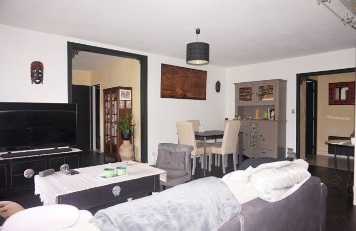 APPARTEMENT T4/5 + TERRASSE + PARKING — photo 4